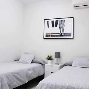 Best Location In Marbella. Beachfront!! Appartement